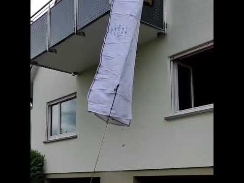 Protect the façade and garden from falling debris, Flexible rubble chute from Stortslurf®