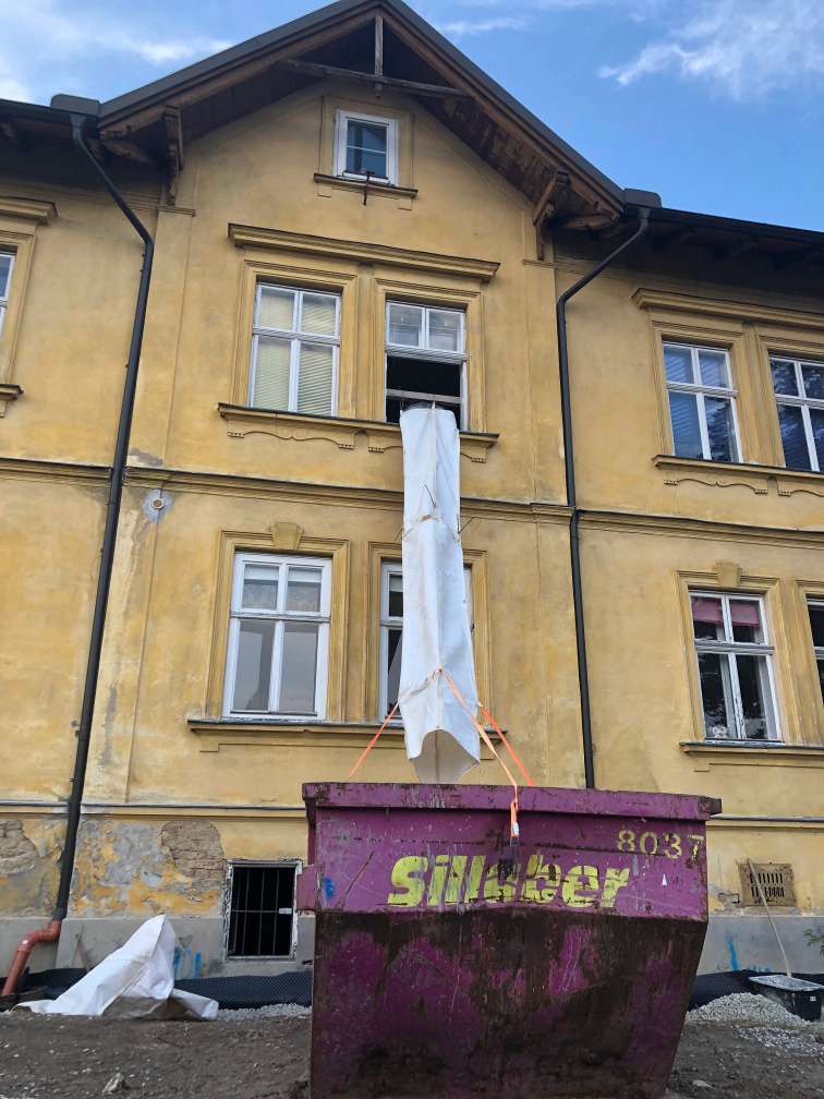 Stortslurf® rubbish chute folded for transport