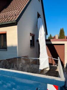 Stortslurf flexible rubbish chute in use — product photo 03
