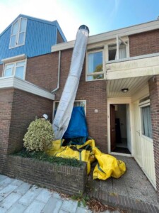 Stortslurf flexible rubbish chute in use — product photo 06