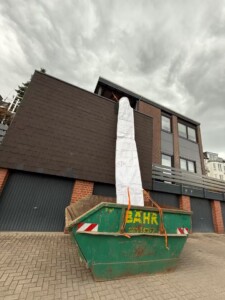 Stortslurf flexible rubbish chute in use — product photo 08